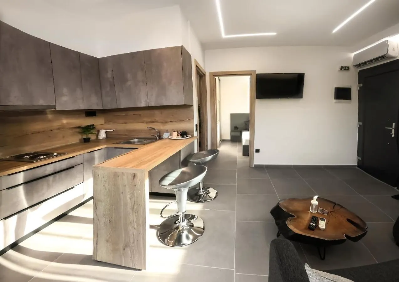 Berries Luxury Apartments Nea Moudania Greece