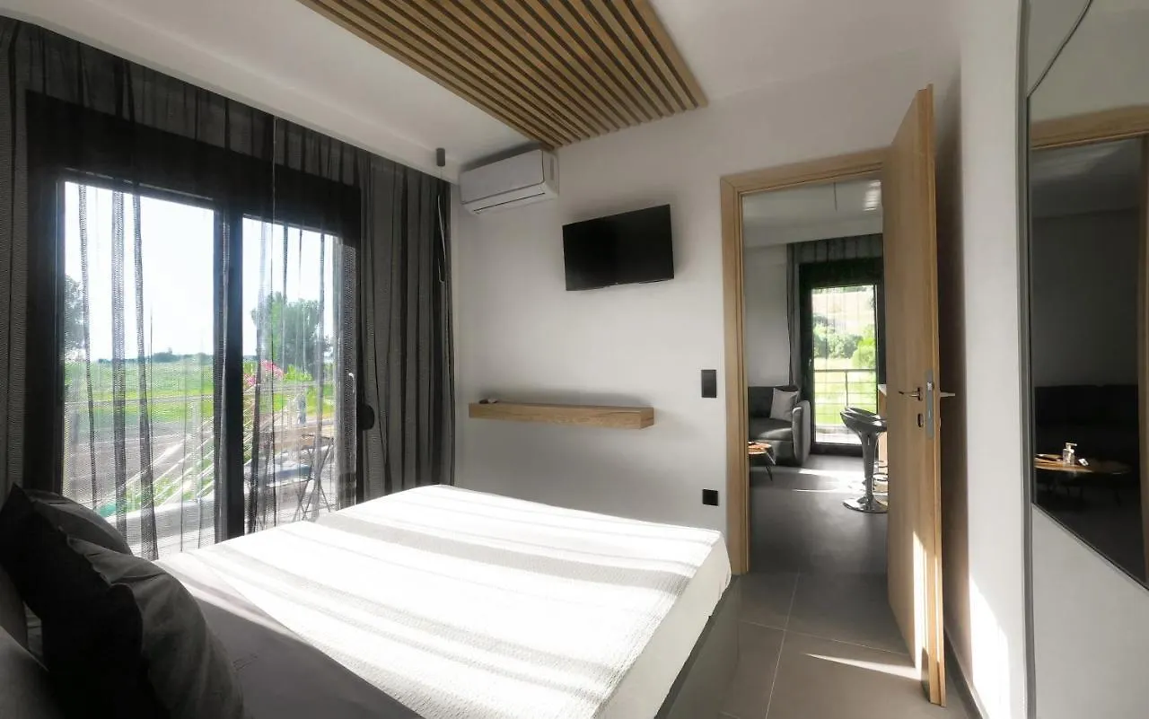 Berries Luxury Apartments Nea Moudania Grecia