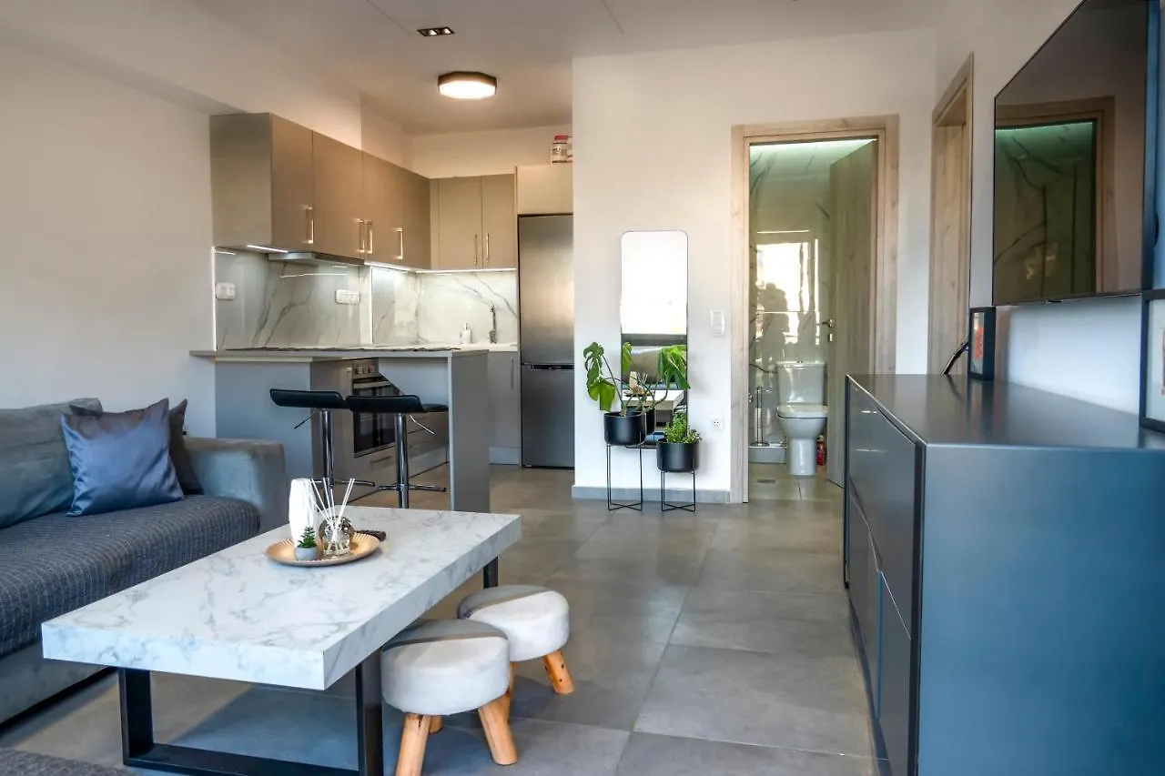 Berries Luxury Apartments Nea Moudania 0*,  Grecia